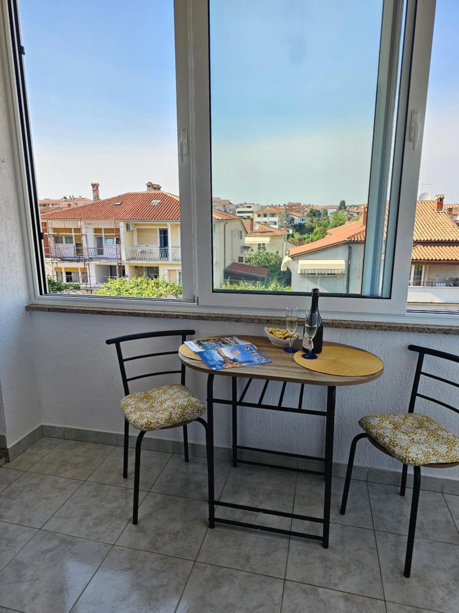 Apartment Neven Rovinj Parking Place Extérieur photo